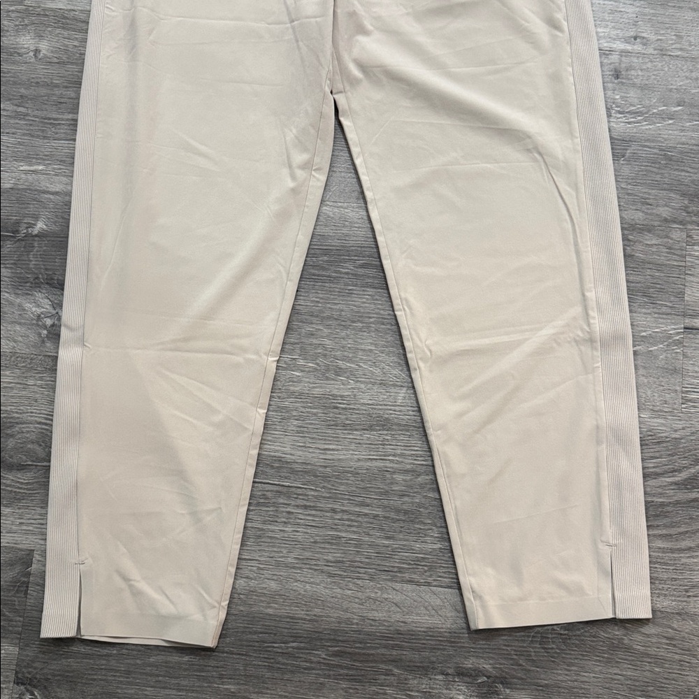 NWT Athleta Brooklyn Ankle Pant Light Tan / Ecru Size 10 - Picture 4 of 16